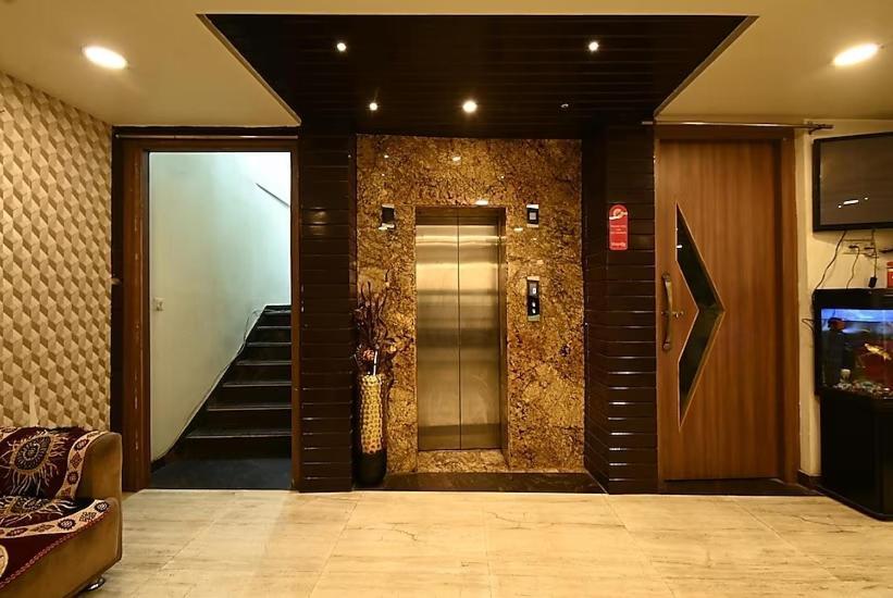 Hotel I.P. Palace Lucknow Bagian luar foto